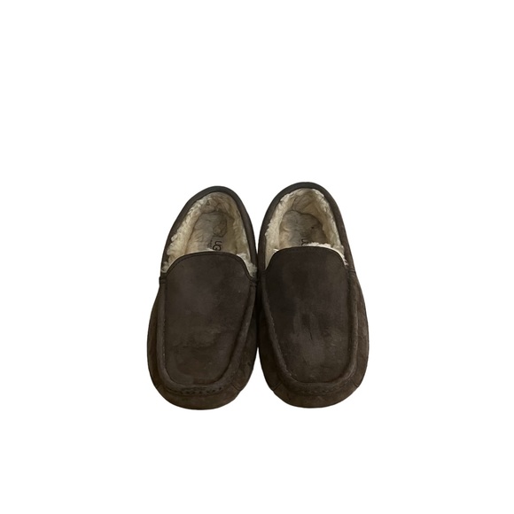 UGG Ascot Slippers - Picture 2 of 7